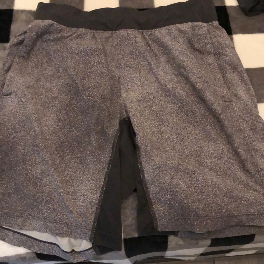 Salt n pepper lulu lemon shorts